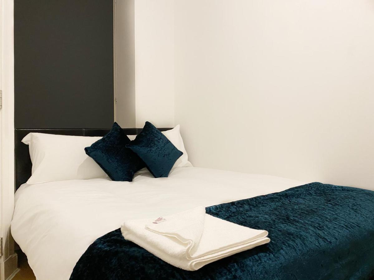 Cozy Nights - Ibrox Street Apartamento Glasgow Exterior foto